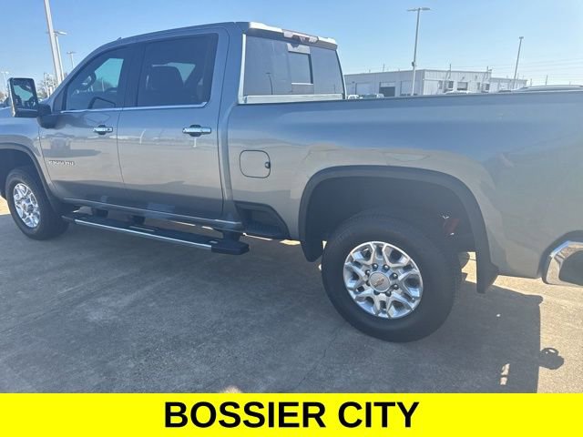 Used 2024 Chevrolet Silverado 2500 LTZ w/ LTZ Convenience Package image 8