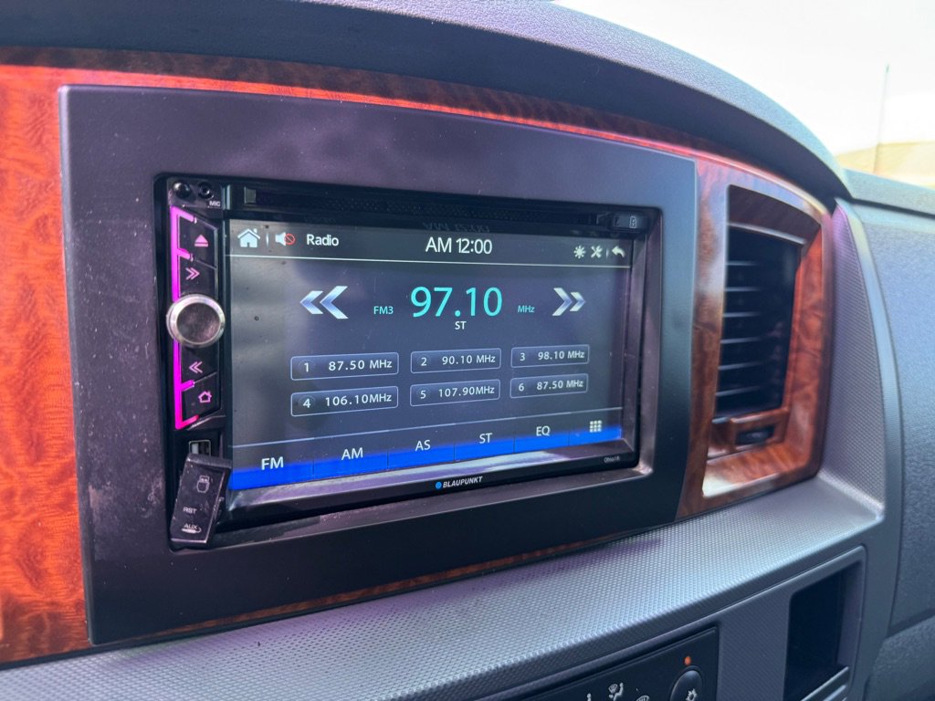 Used 2006 Dodge Ram 3500 Truck SLT image 27