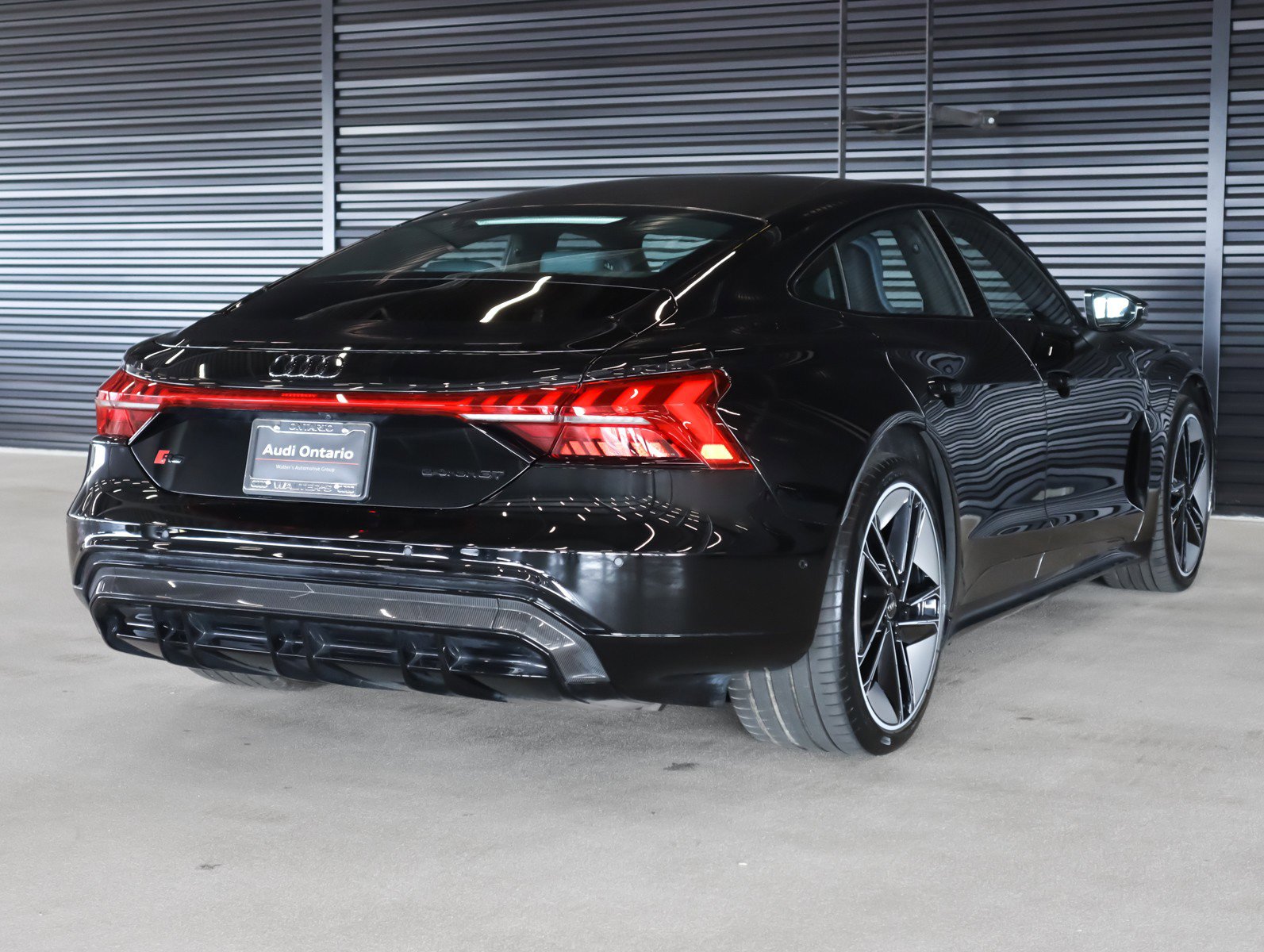 Used 2024 Audi RS e-tron GT w/ Carbon Performance Package image 13