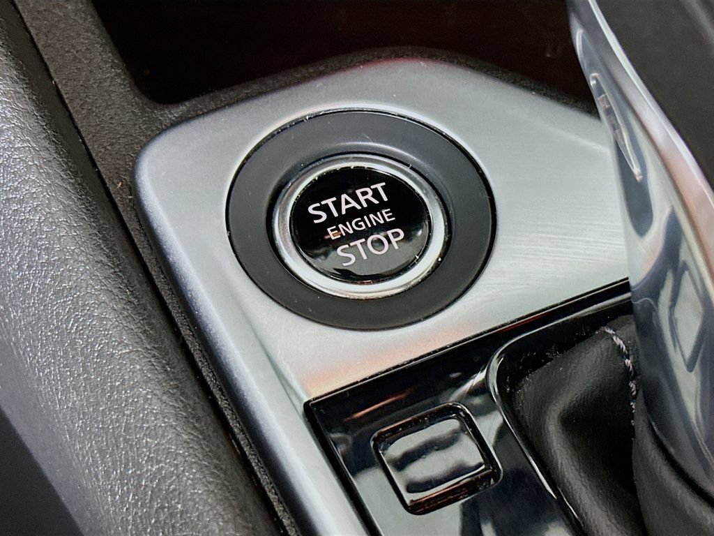 Used 2022 Nissan Sentra SV FWD image 20