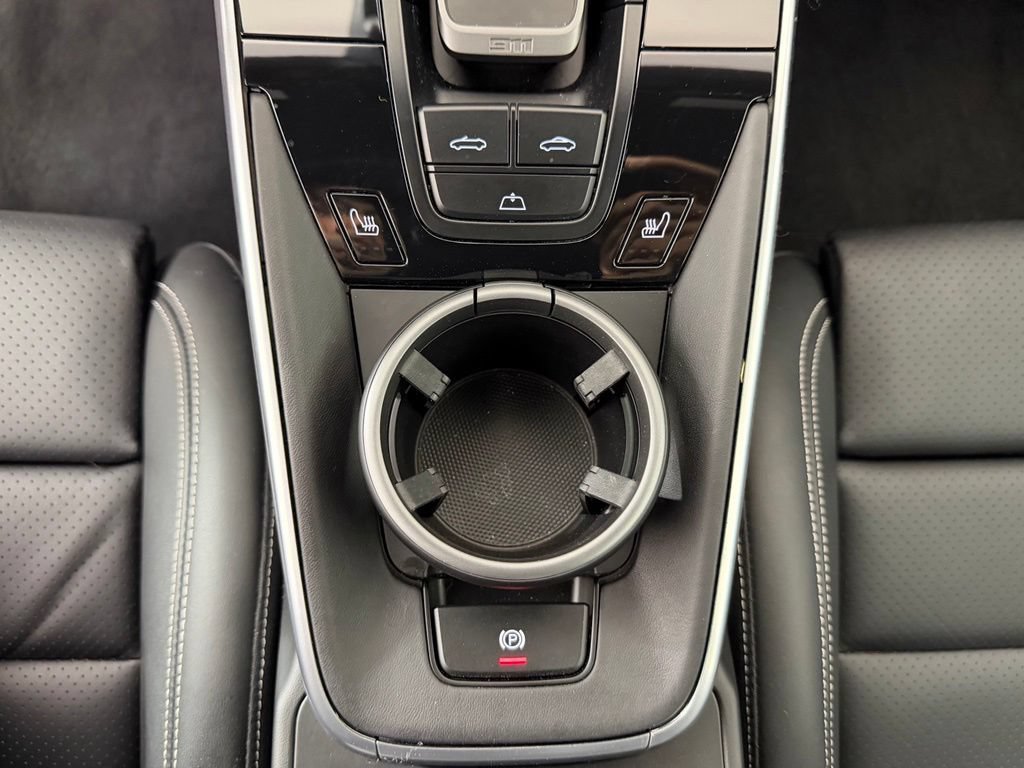 Certified 2025 Porsche 911 Turbo AWD/4WD image 31
