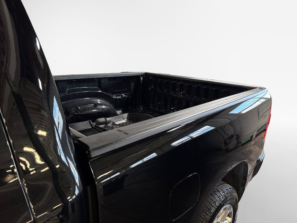 Used 2023 RAM 1500 Laramie AWD/4WD image 25