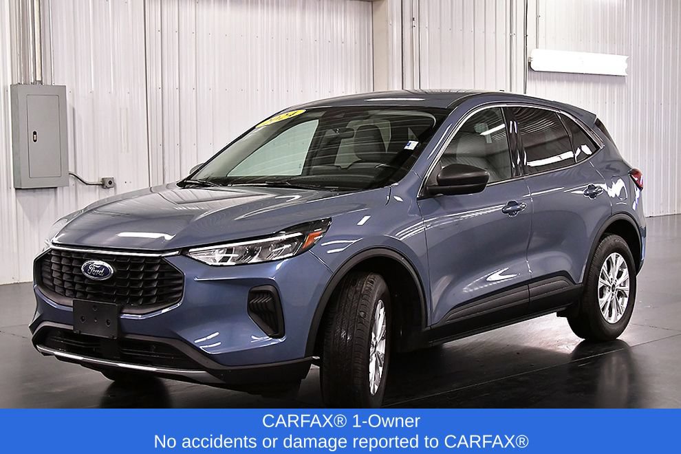 Used 2024 Ford Escape Active AWD/4WD image 3