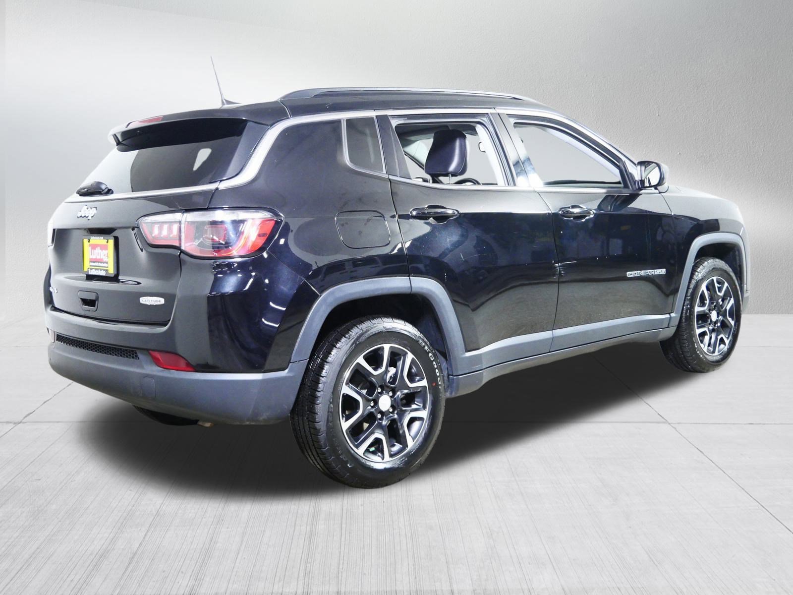 Used 2022 Jeep Compass Latitude w/ Convenience Group image 7