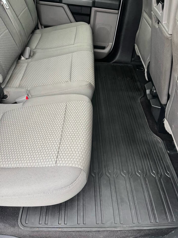 Used 2016 Ford F150 XLT w/ Trailer Tow Package image 24