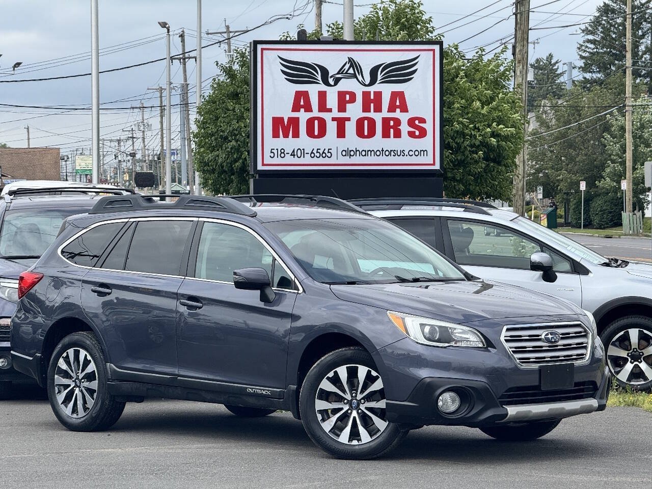 Used 2015 Subaru Outback 2.5i Limited w/ Protection Package #1 AWD/4WD image 1