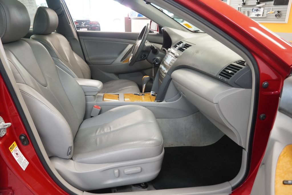 Used 2007 Toyota Camry V6 FWD image 31