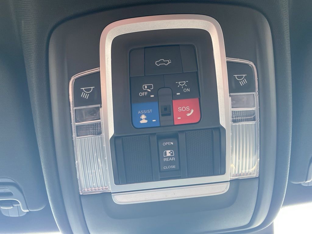 Used 2021 RAM 1500 Limited image 34