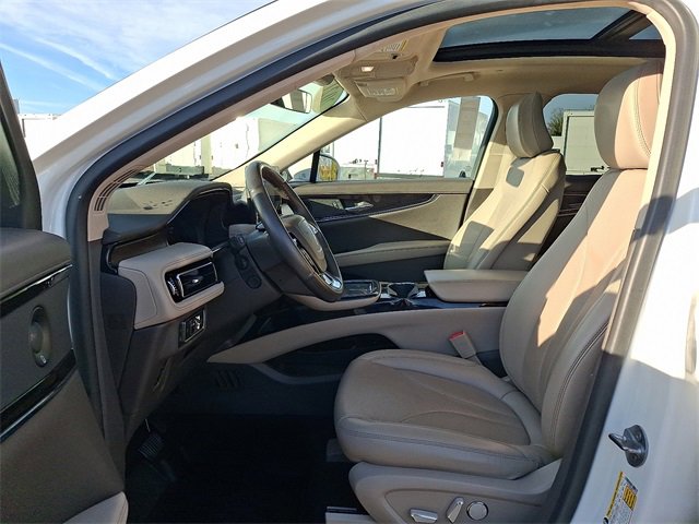 Used 2021 Lincoln Nautilus Reserve w/ Equipment Group 201A image 13