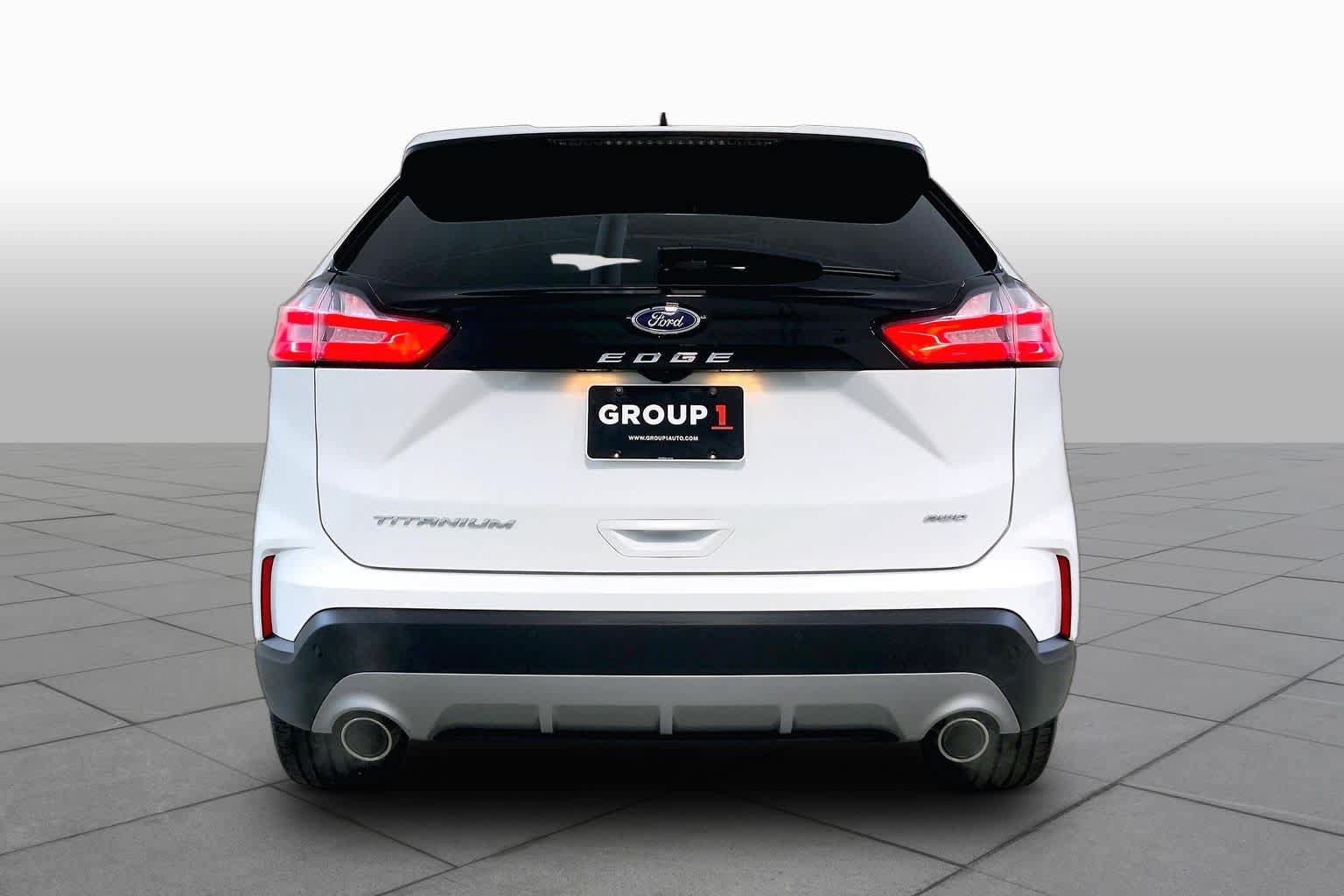 Used 2022 Ford Edge Titanium AWD/4WD image 4