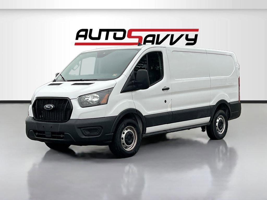 Used 2023 Ford Transit 150 Low Roof RWD image 3