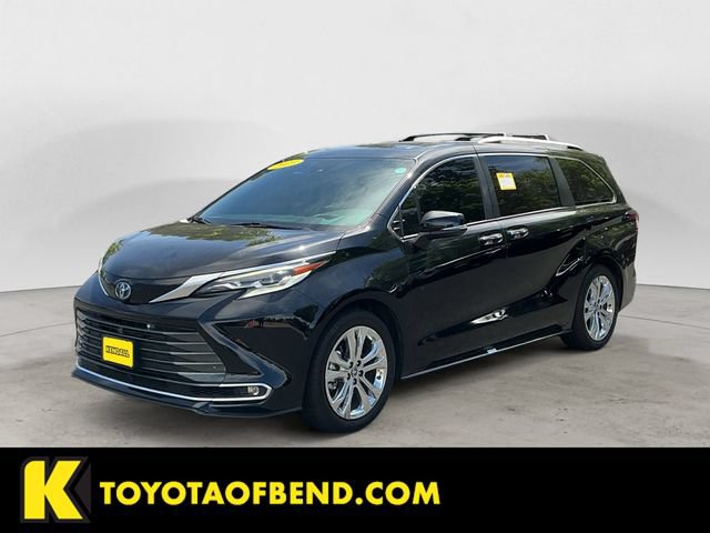 Used 2023 Toyota Sienna Platinum