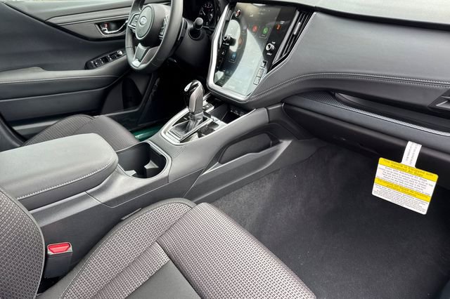Used 2025 Subaru Outback Premium image 13