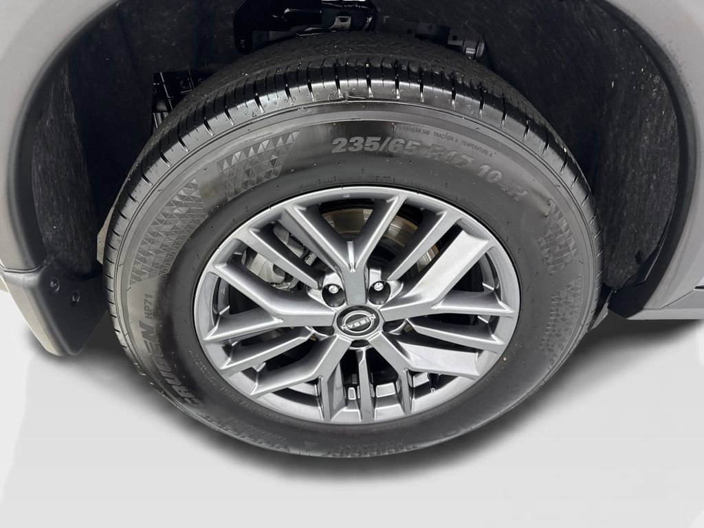 Used 2024 Nissan Rogue S AWD/4WD image 84