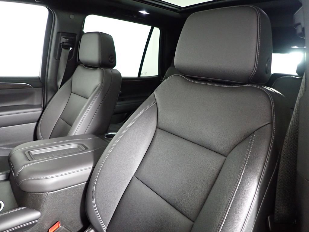 Used 2022 Chevrolet Tahoe Z71 w/ Off-Road Capability Package AWD/4WD image 25