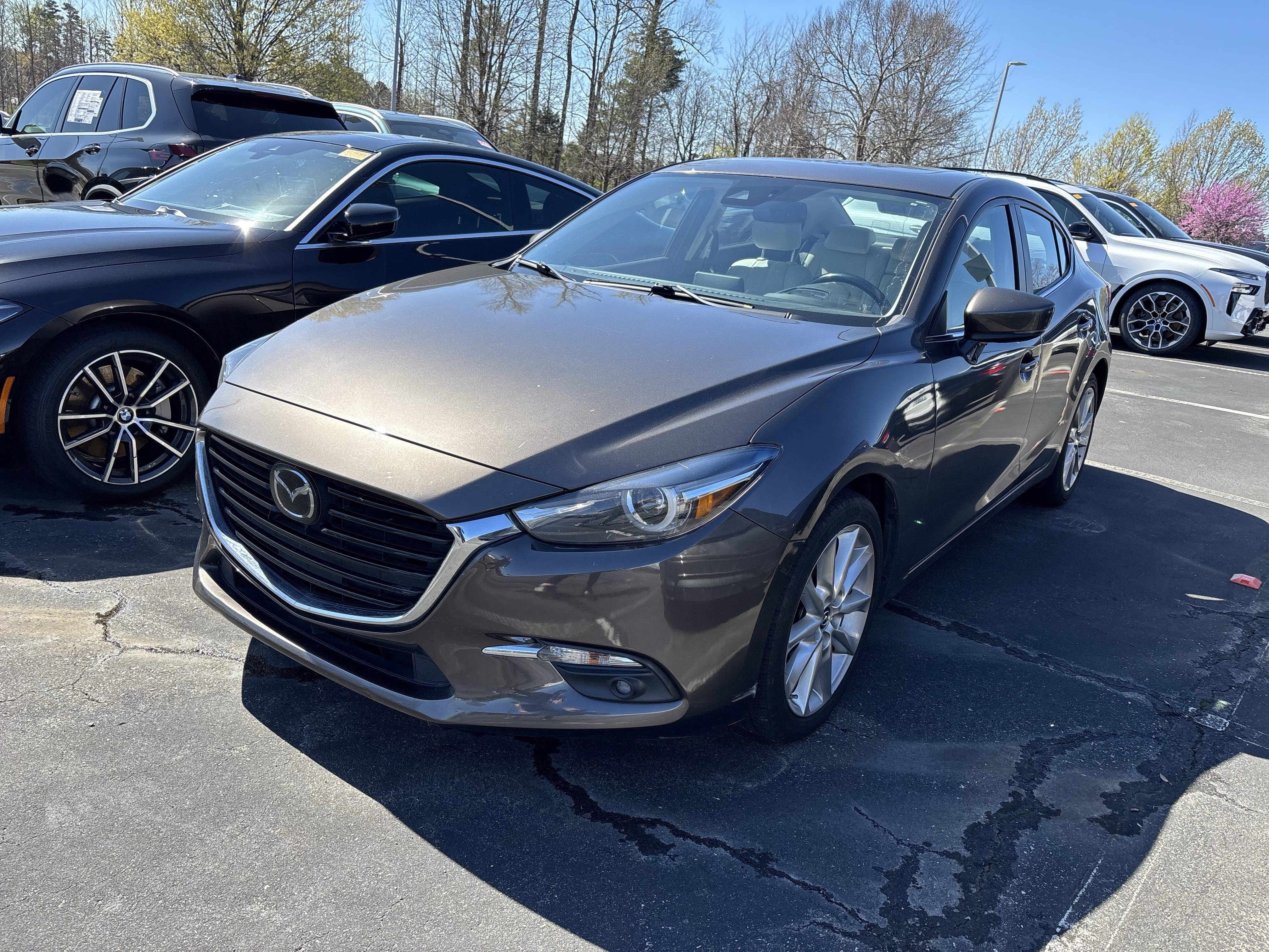 Used 2017 MAZDA MAZDA3 Grand Touring w/ Premium Equipment Package image 12