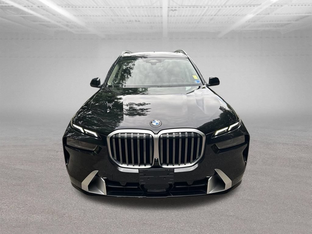 Used 2024 BMW X7 xDrive40i AWD/4WD image 8