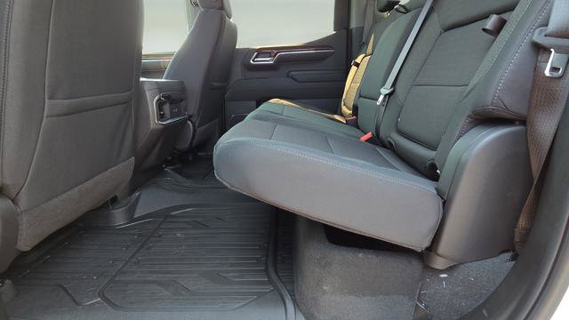 New 2026 GMC Sierra 1500 Elevation image 24