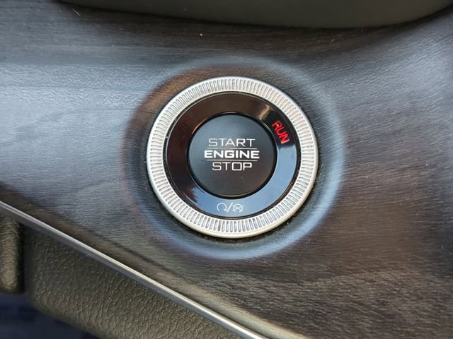 Used 2021 Jeep Grand Cherokee L Overland w/ Luxury Tech Group IV image 35