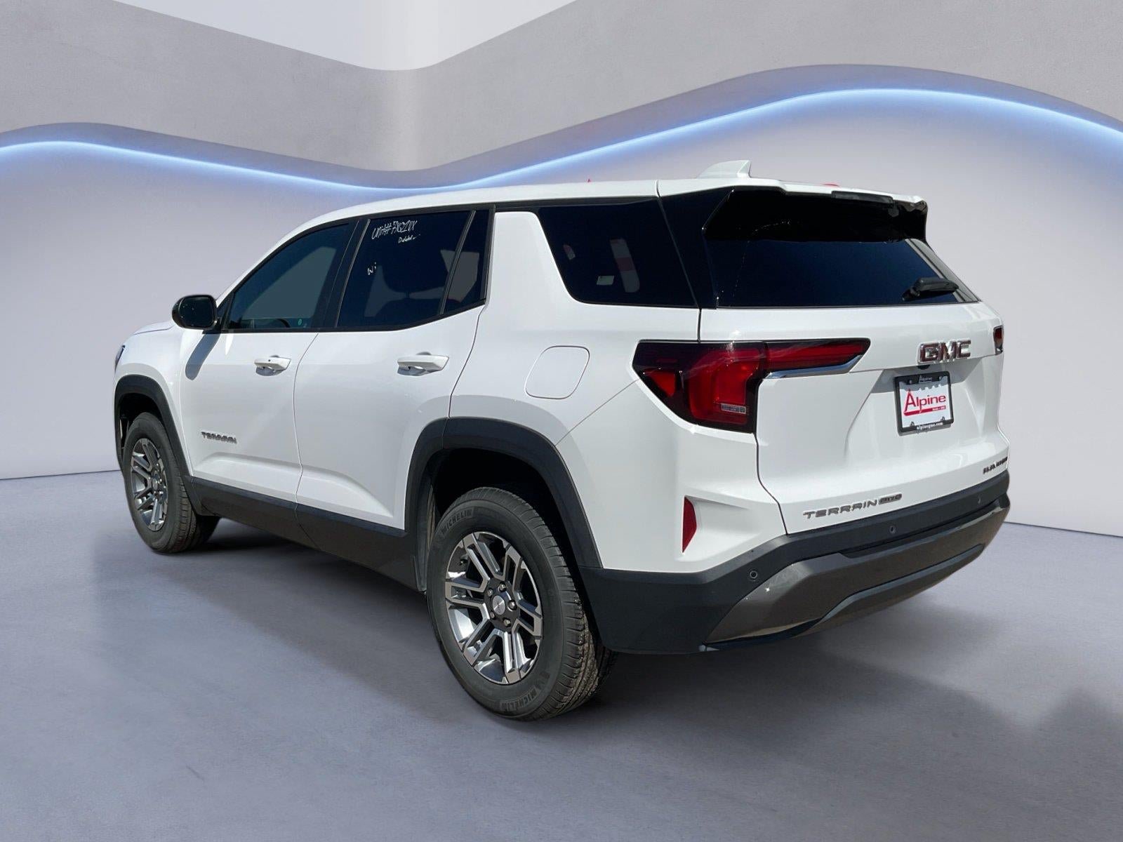 Used 2026 GMC Terrain Elevation AWD/4WD image 3
