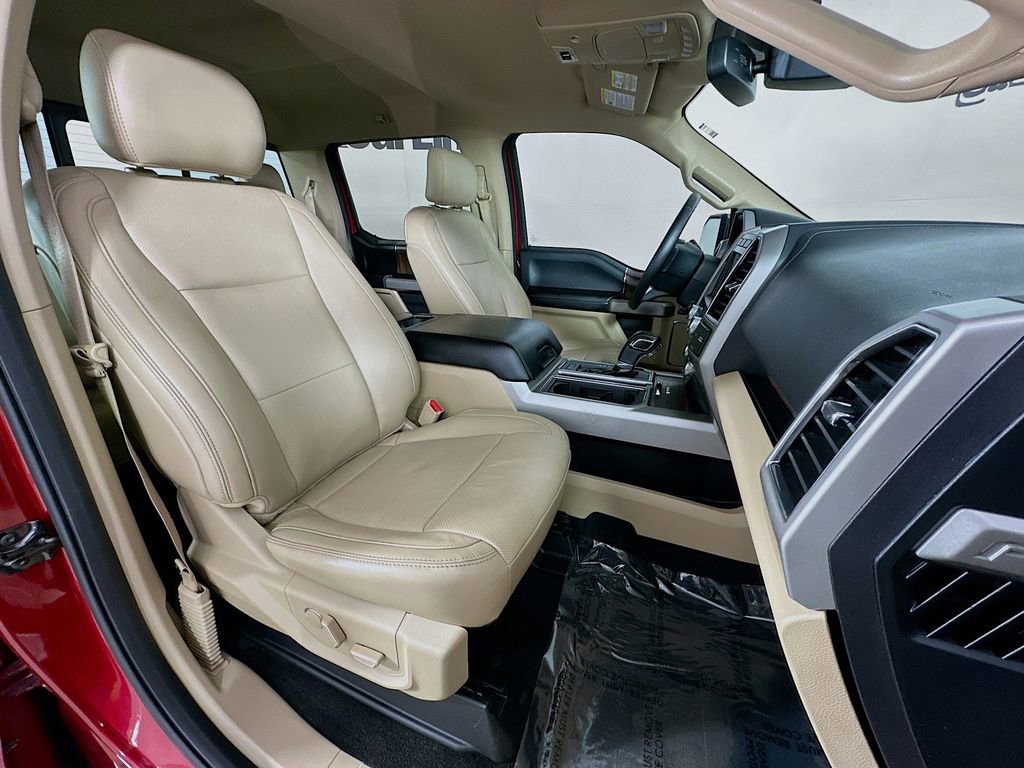 Used 2017 Ford F150 Lariat w/ Equipment Group 502A Luxury AWD/4WD image 34