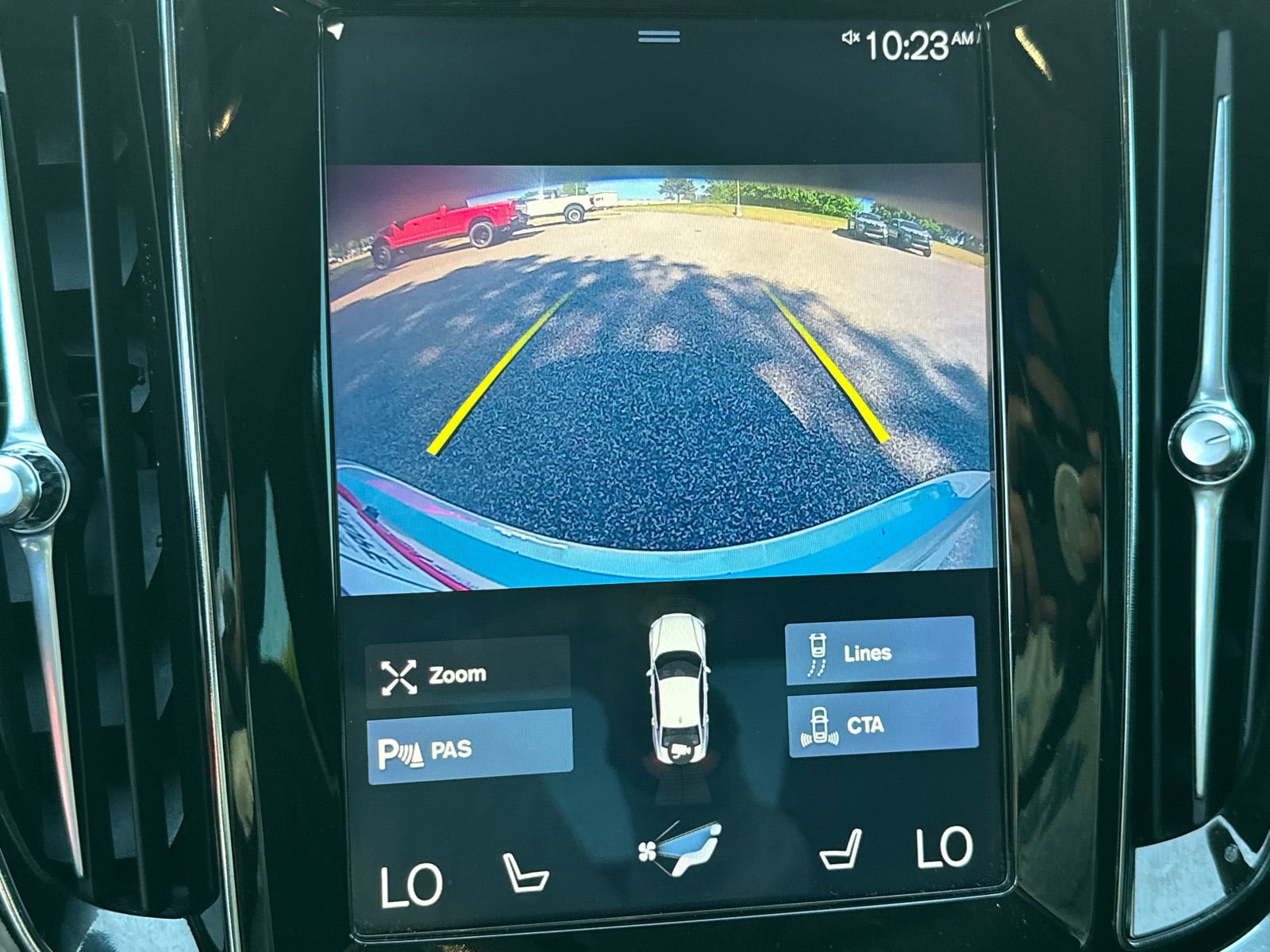 Used 2019 Volvo S60 T5 Momentum w/ Multimedia Package FWD image 30