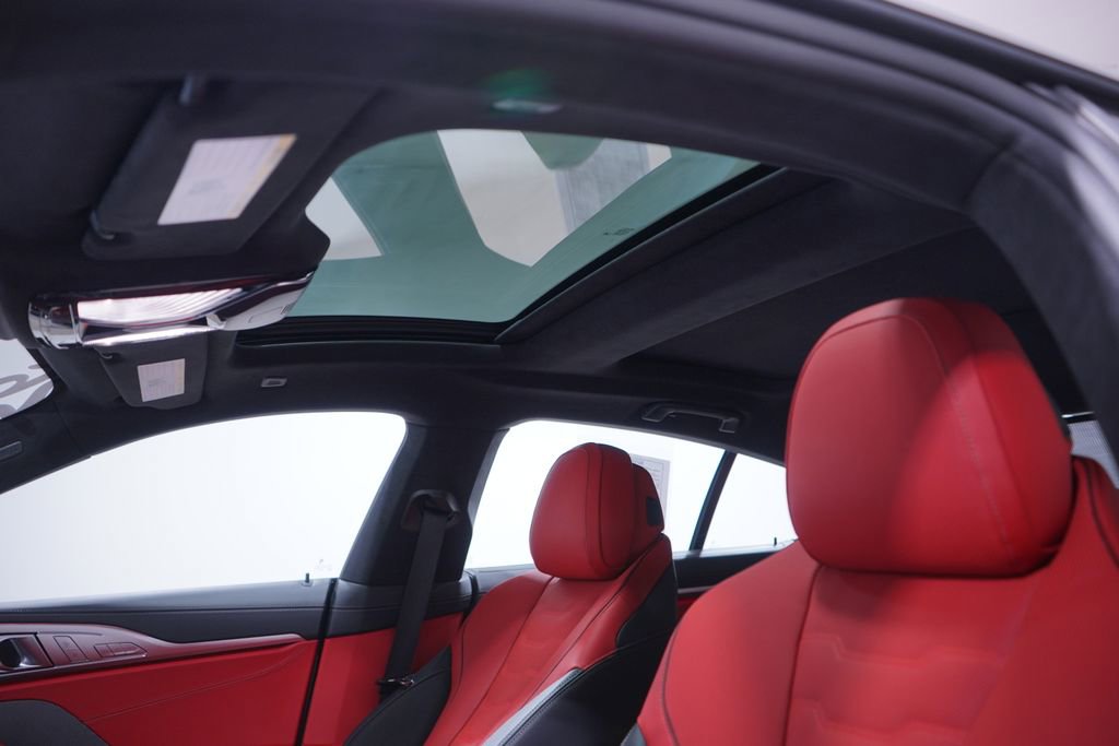 Used 2026 BMW 840i image 8