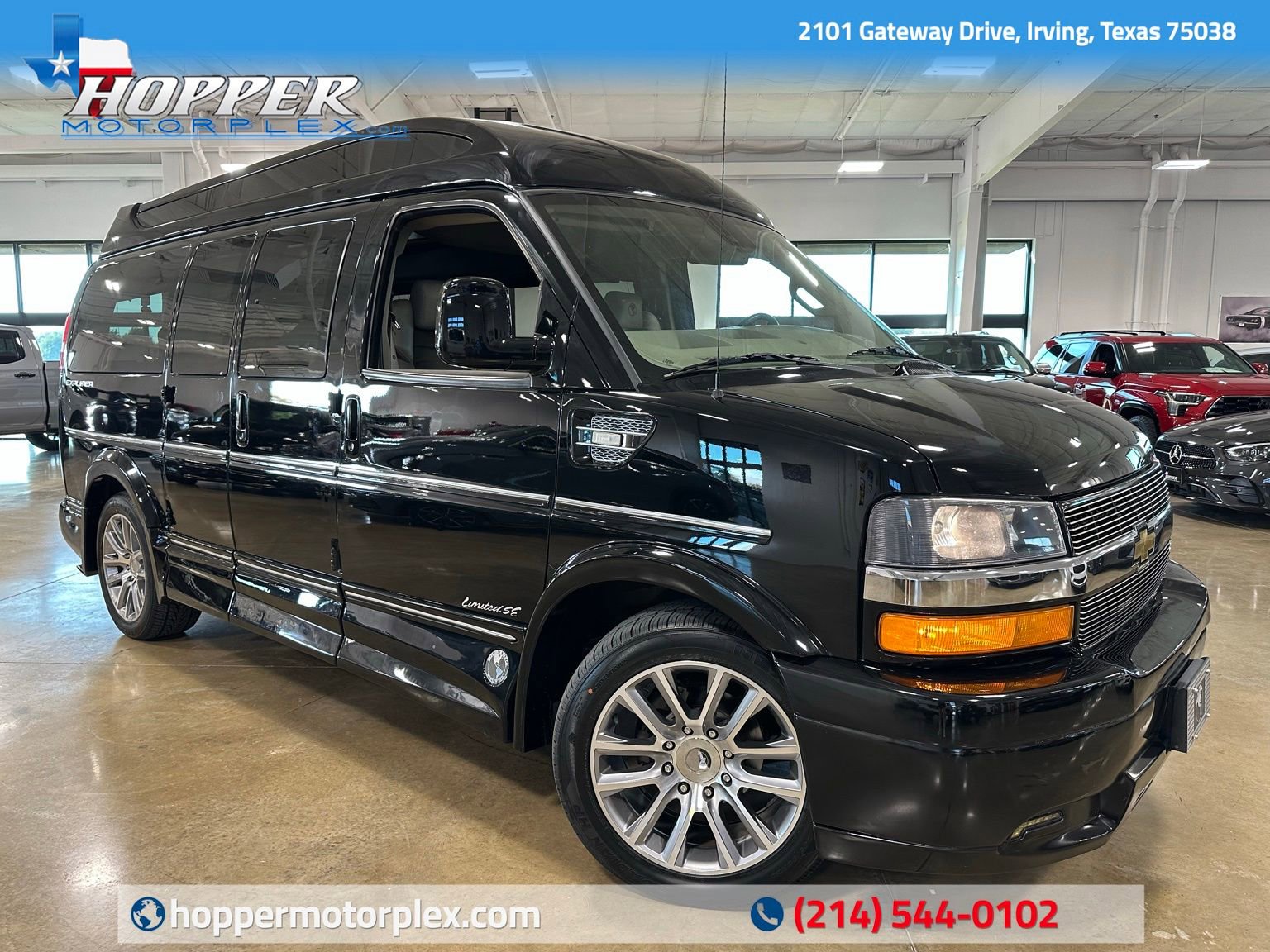 Used 2021 Chevrolet Express 2500 LS w/ Enhanced Convenience Package image 1
