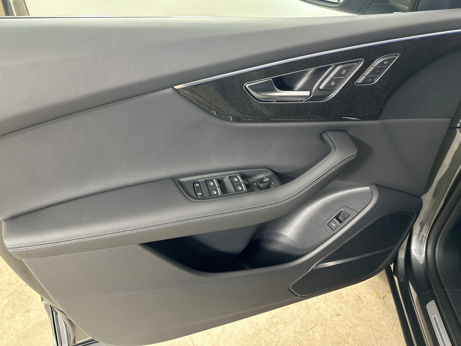 New 2027 Audi Q8 Prestige AWD/4WD image 17