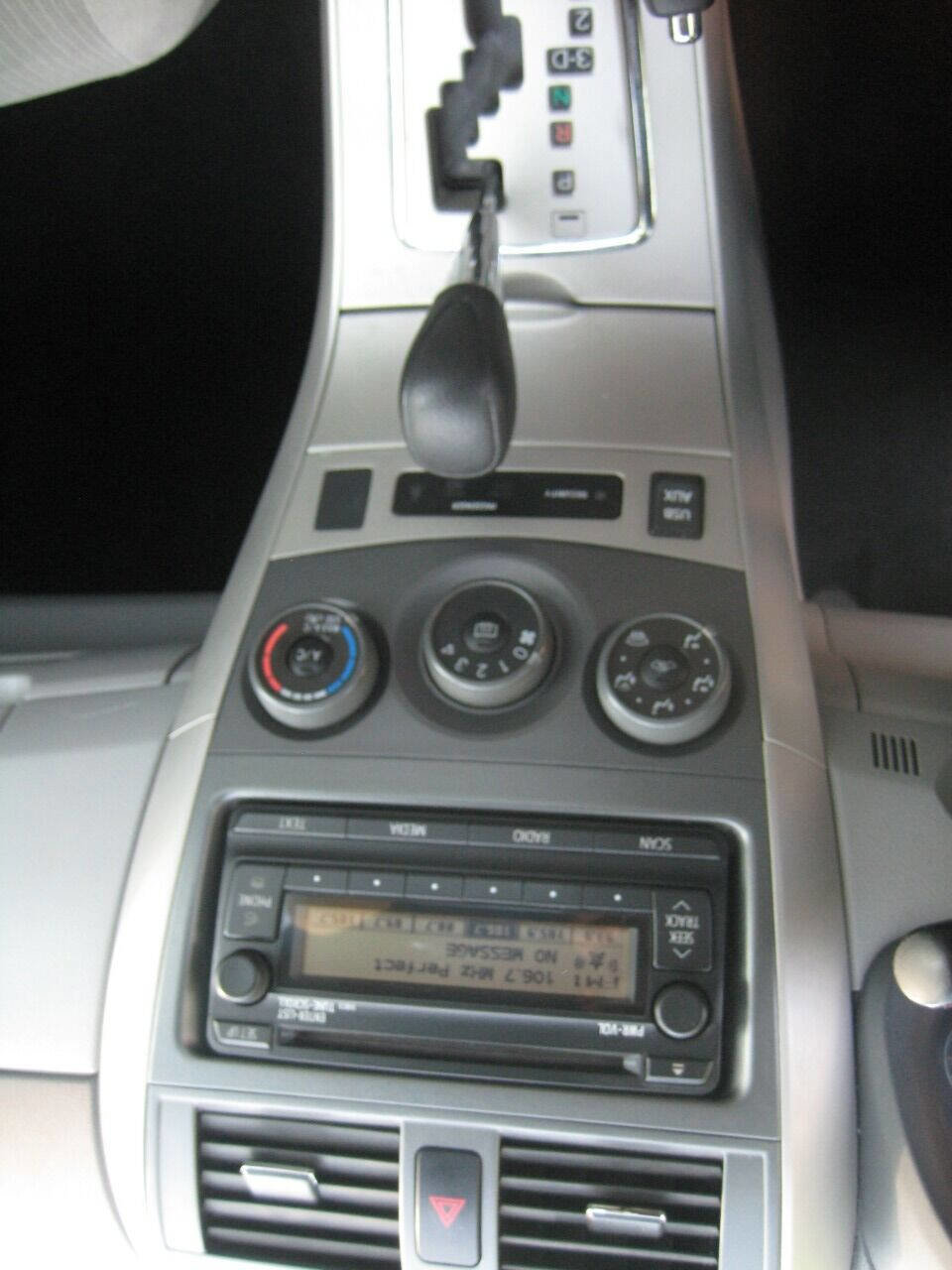 Used 2012 Toyota Corolla LE image 20