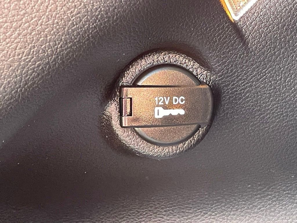 Certified 2022 Jeep Compass Limited w/ Sun and Sound Group image 20