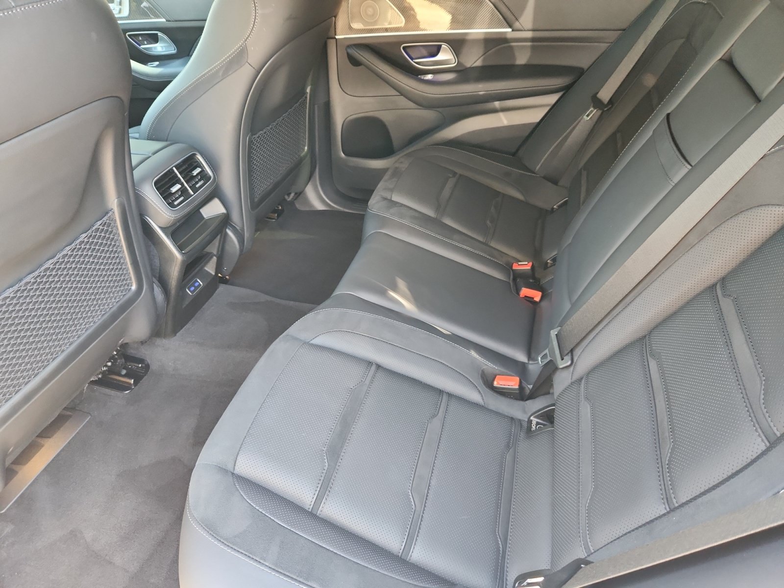 Used 2025 Mercedes-Benz GLE 53 AMG 4MATIC image 18