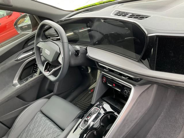 Used 2025 Audi SQ5 Prestige AWD/4WD image 10