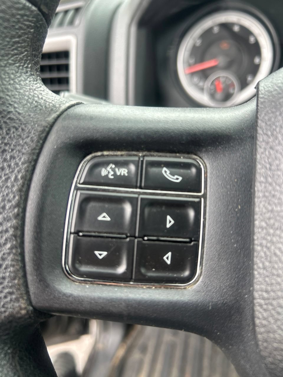 Used 2014 RAM 1500 Express AWD/4WD image 22