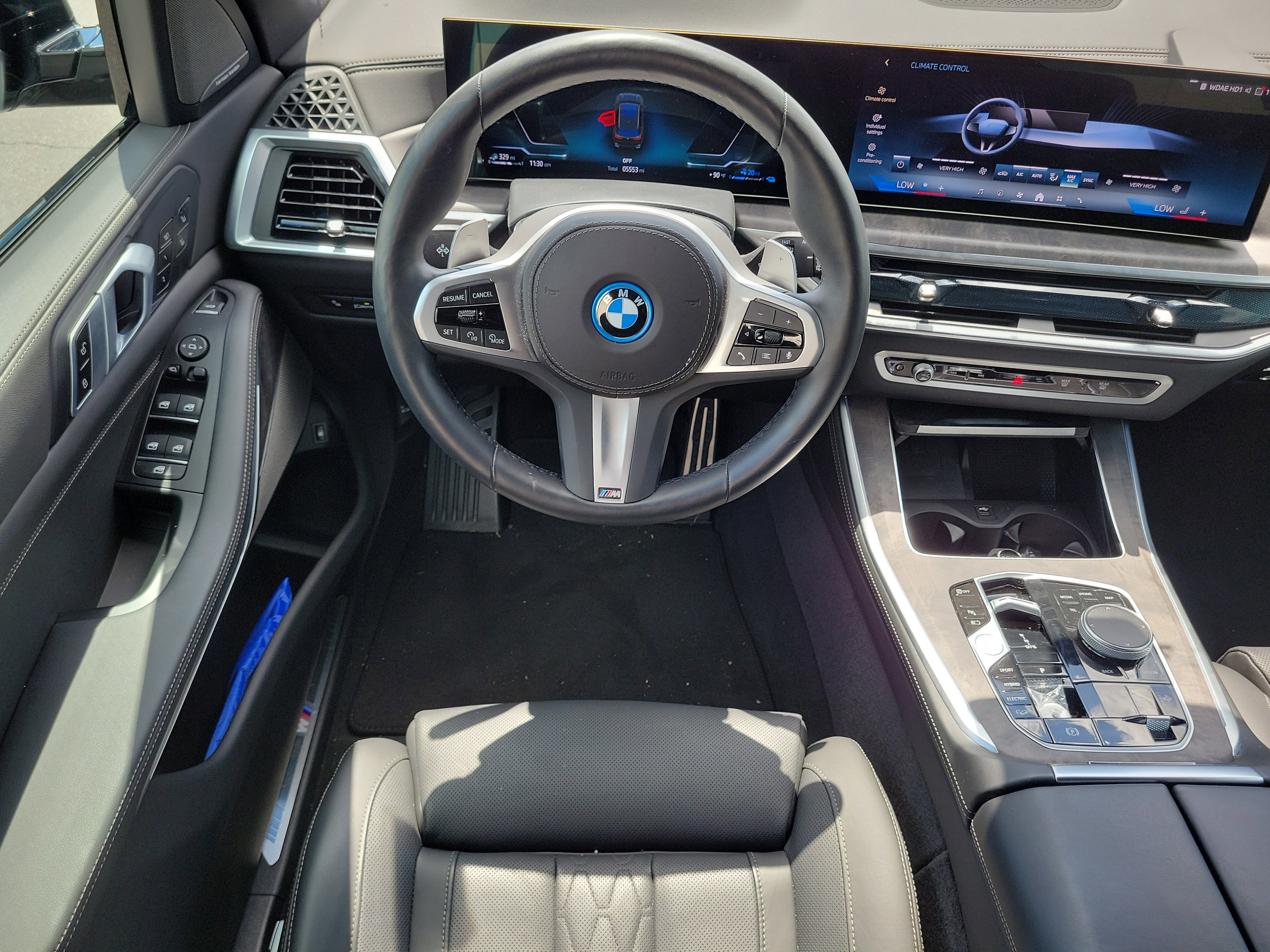 Used 2026 BMW X5 xDrive50e w/ M Sport Package AWD/4WD image 15