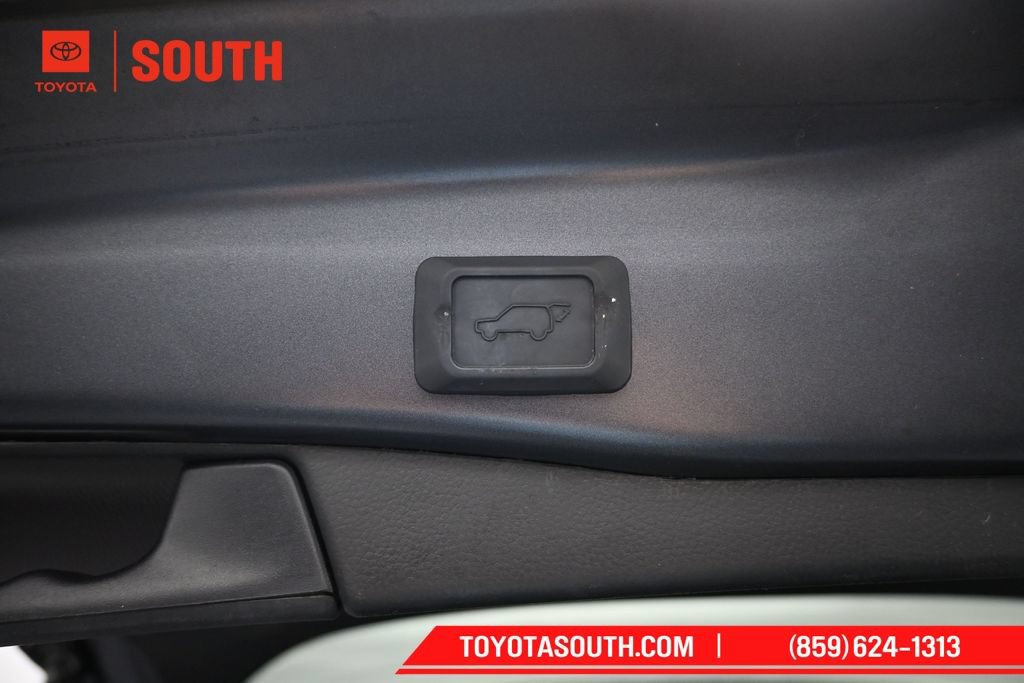 Certified 2023 Toyota RAV4 XLE w/ Convenience Package AWD/4WD image 30