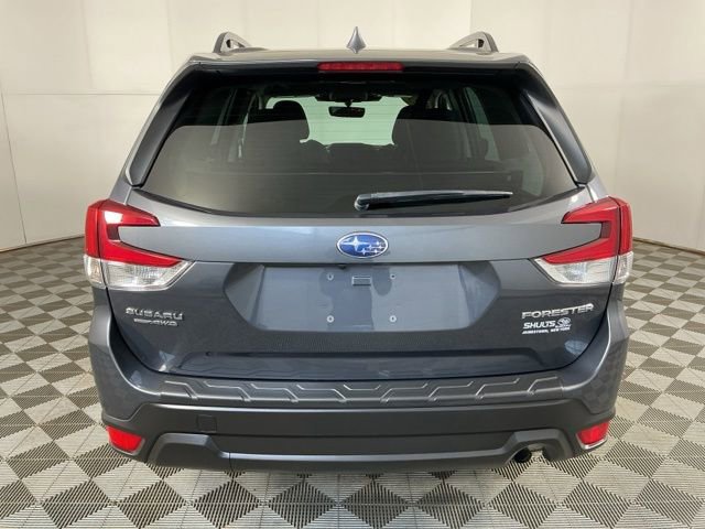 Used 2023 Subaru Forester Premium image 8