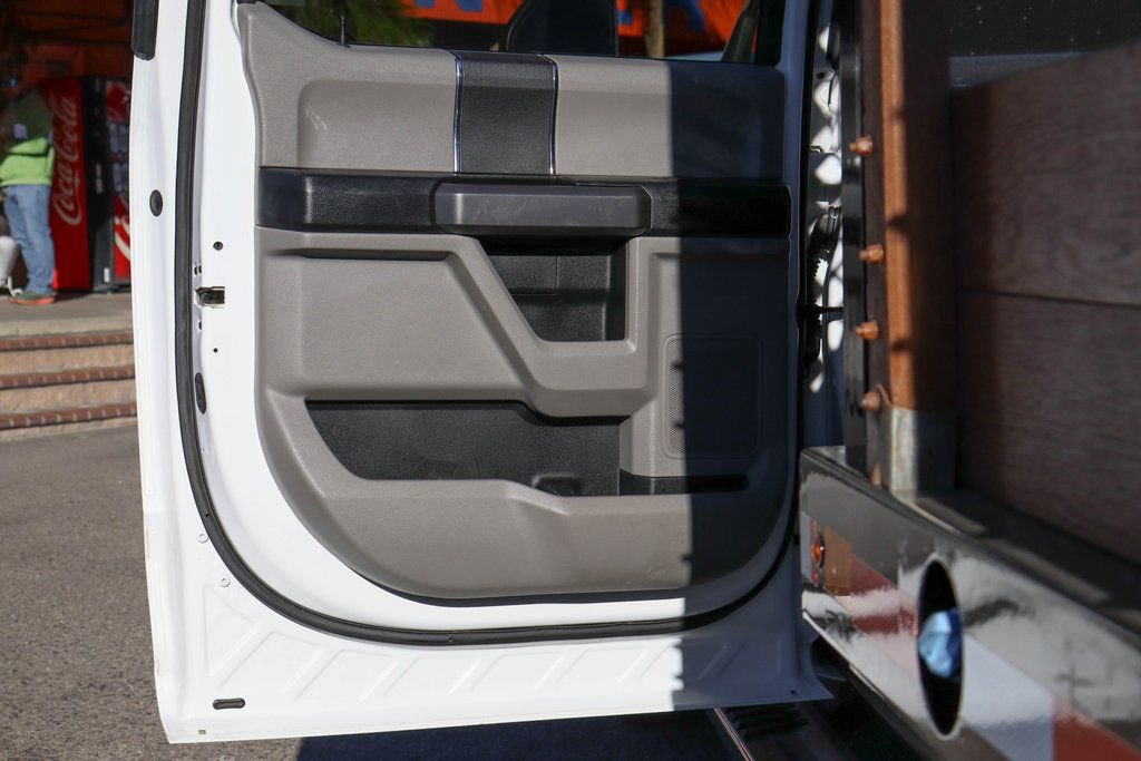 Used 2019 Ford F550 4x4 Crew Cab Super Duty image 31