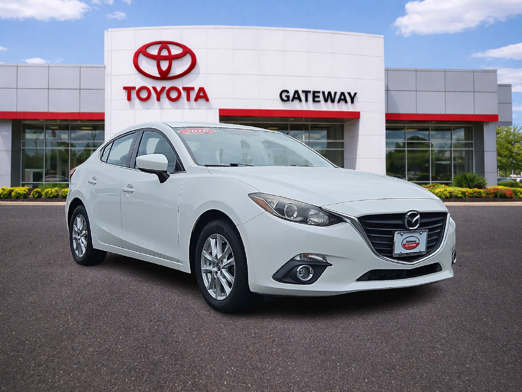 Used 2016 MAZDA MAZDA3 i Sport FWD image 3