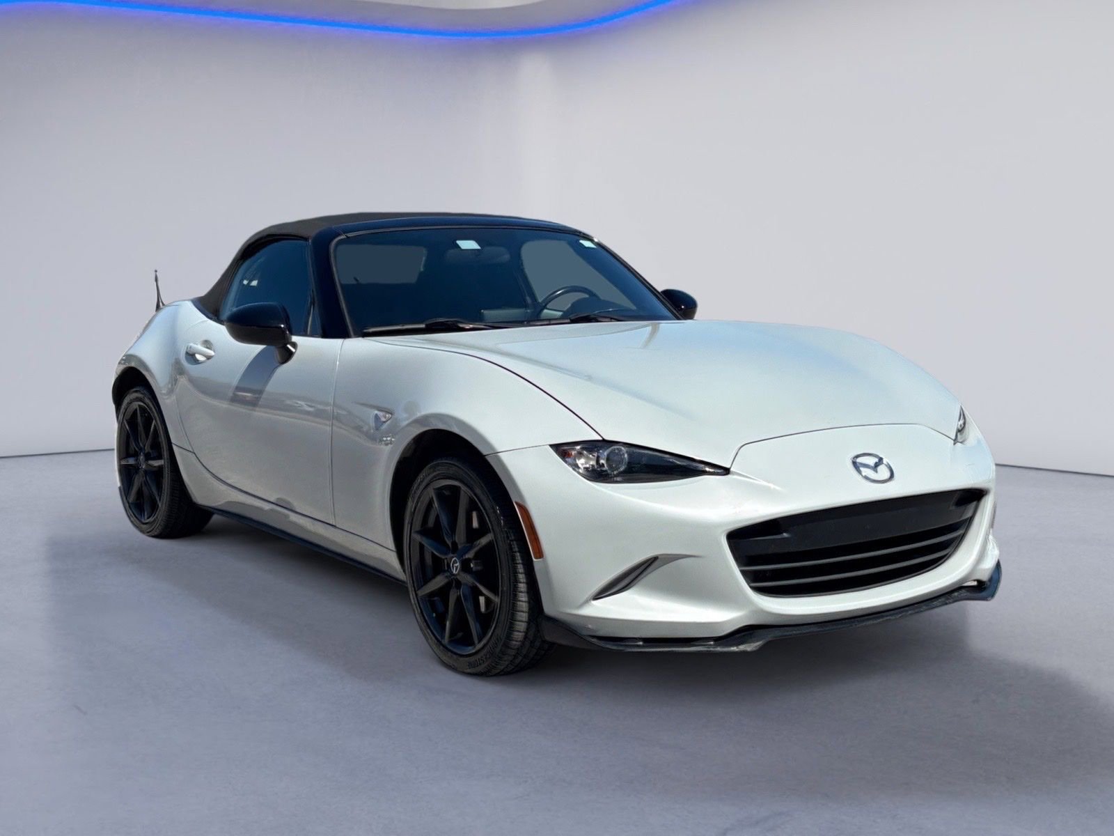 Used 2016 MAZDA MX-5 Miata Club image 5