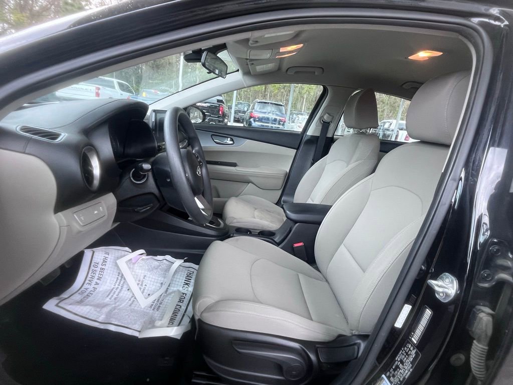 Used 2021 Kia Forte LXS image 11