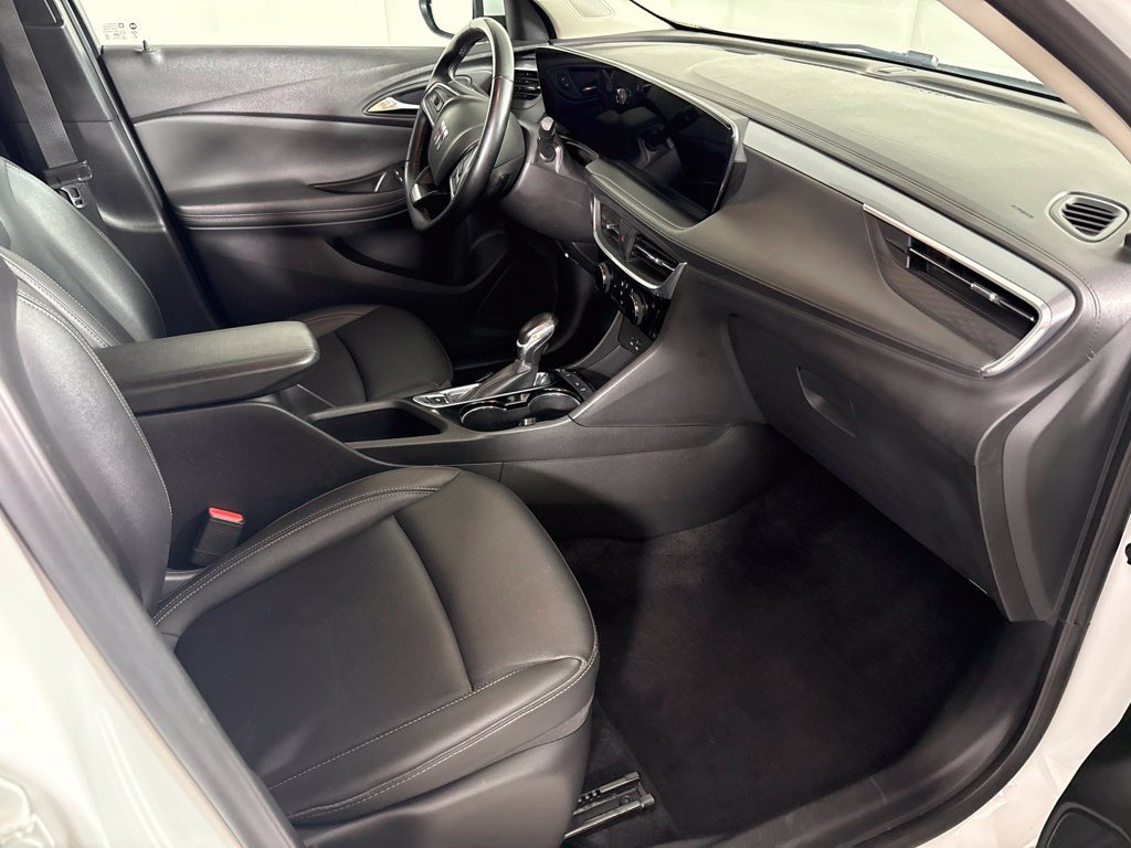 Used 2024 Buick Encore GX Sport Touring FWD image 16