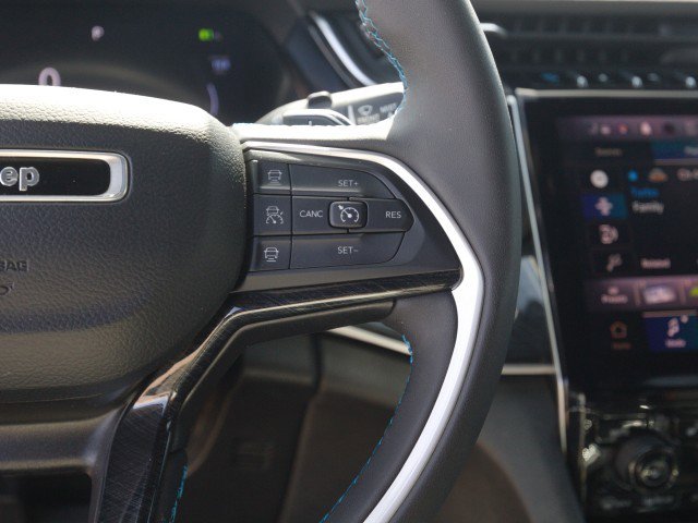 Used 2022 Jeep Grand Cherokee Trailhawk image 20