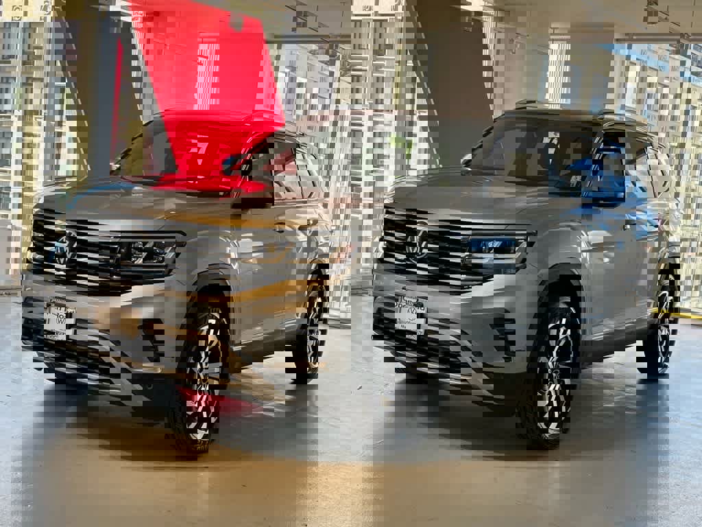 Certified 2023 Volkswagen Atlas SEL image 1