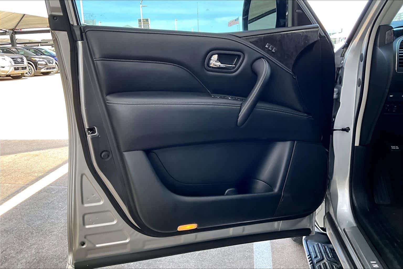 Used 2020 INFINITI QX80 Luxe w/ Proassist Package AWD/4WD image 24