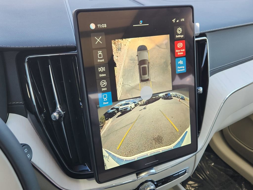 New 2026 Volvo XC60 T8 Ultra w/ Protection Package Premier image 9