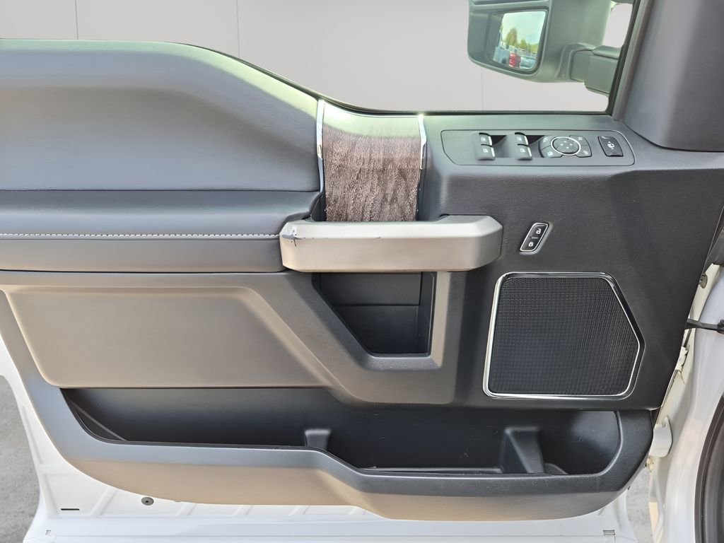 Used 2019 Ford F250 Lariat image 26