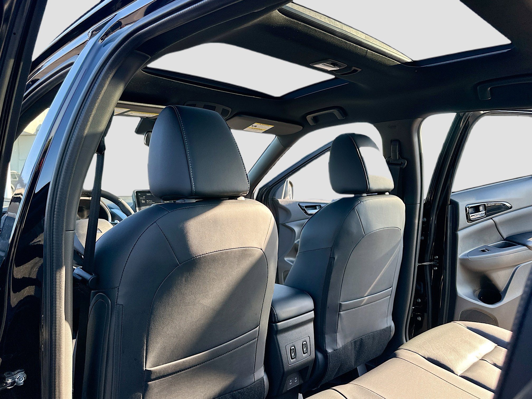 New 2026 Mitsubishi Eclipse Cross SEL image 6