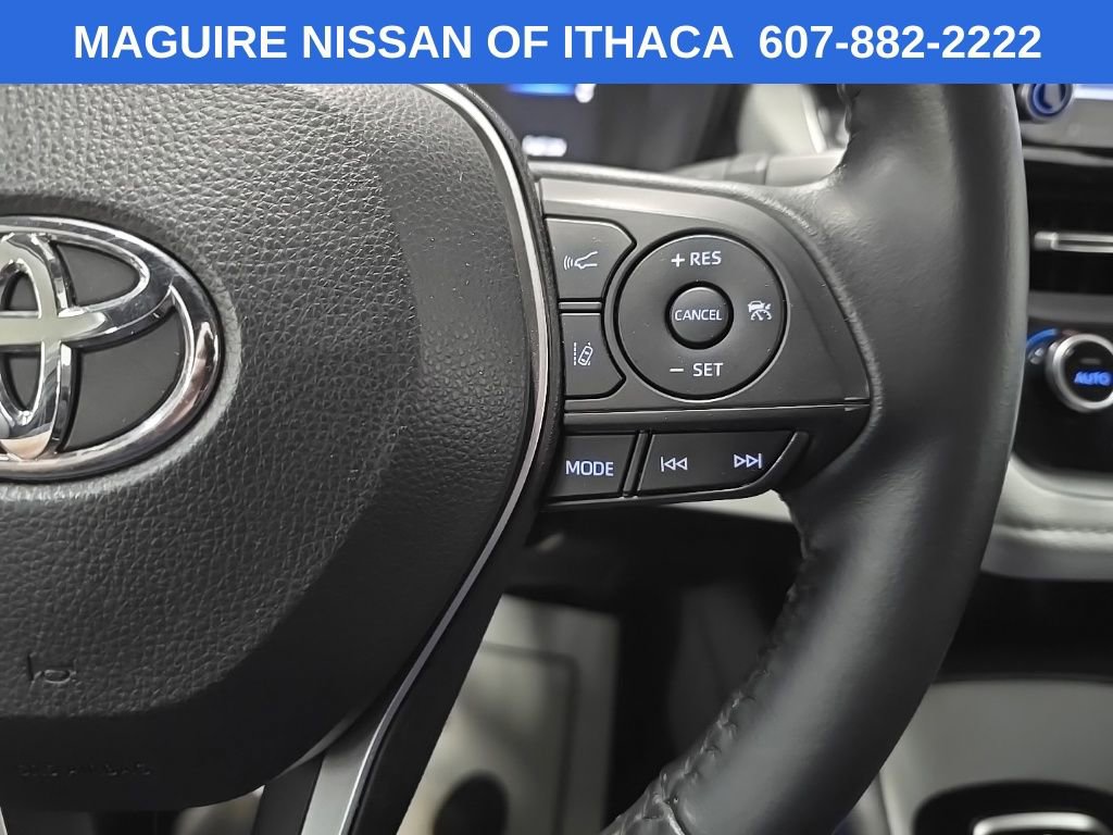 Used 2021 Toyota Corolla SE w/ SE Premium Package image 21