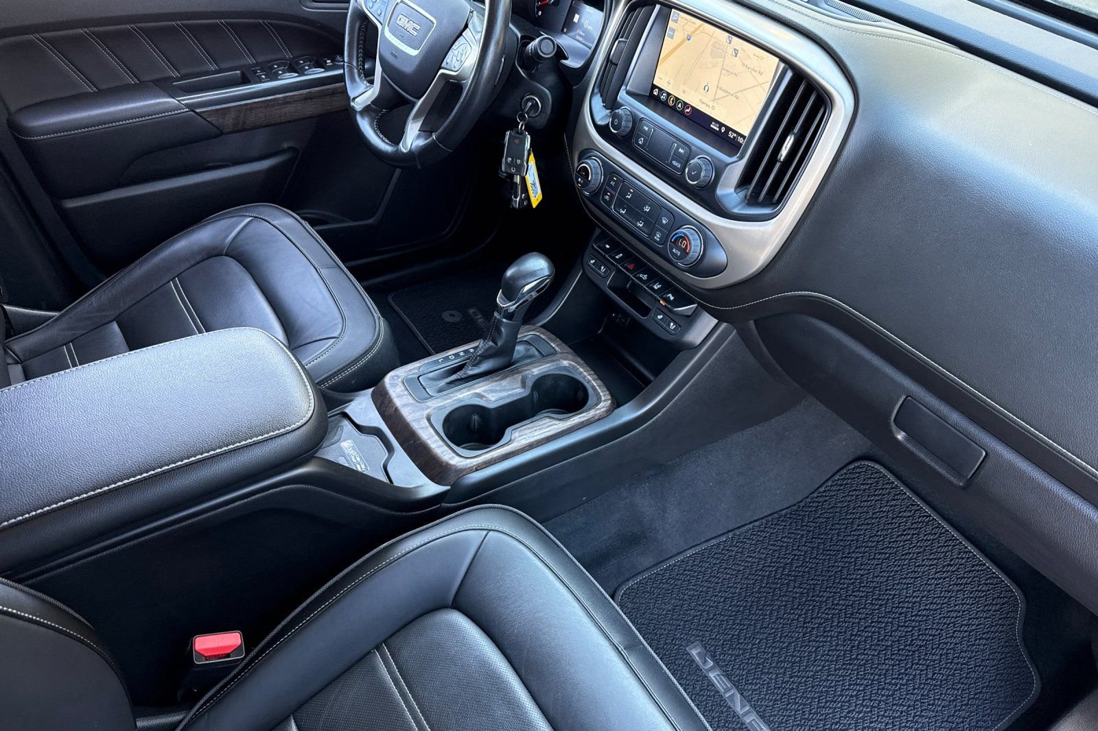 Used 2022 GMC Canyon Denali AWD/4WD image 15